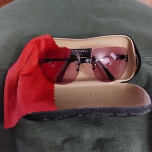 Chanel Sunglasses EUC